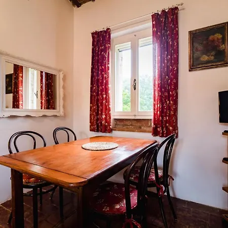 Apartment La Locaia Siena