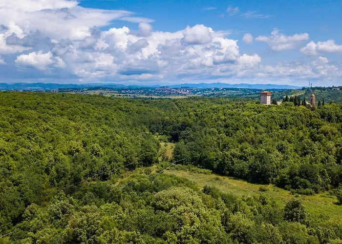 Apartman La Locaia *