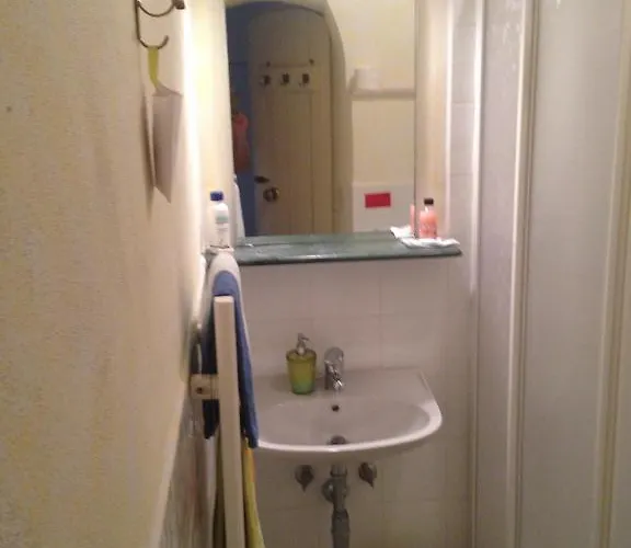 拉洛卡伊亚公寓